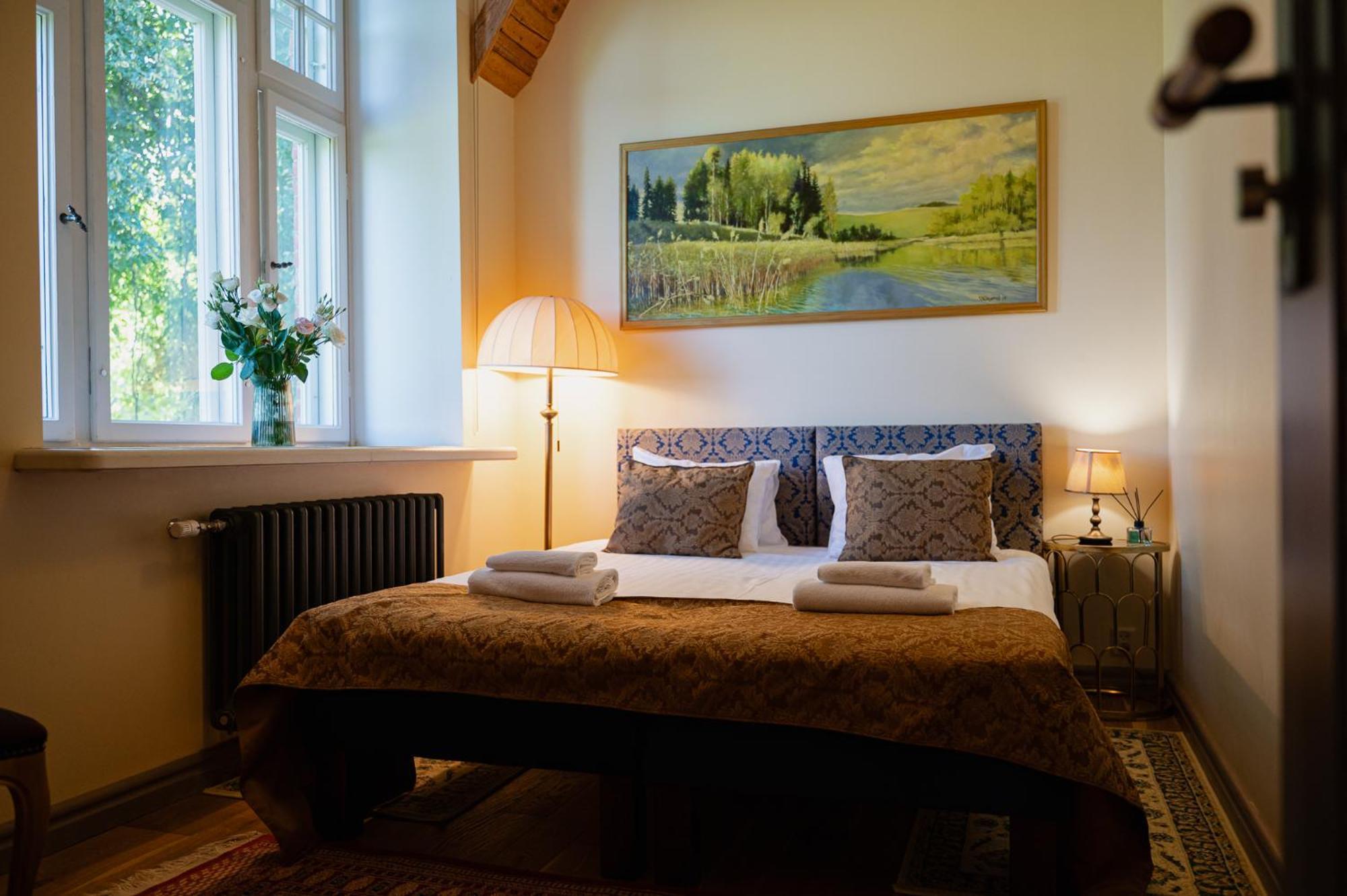 Boutique Hotel Virkas muiža Kuldīga Extérieur photo