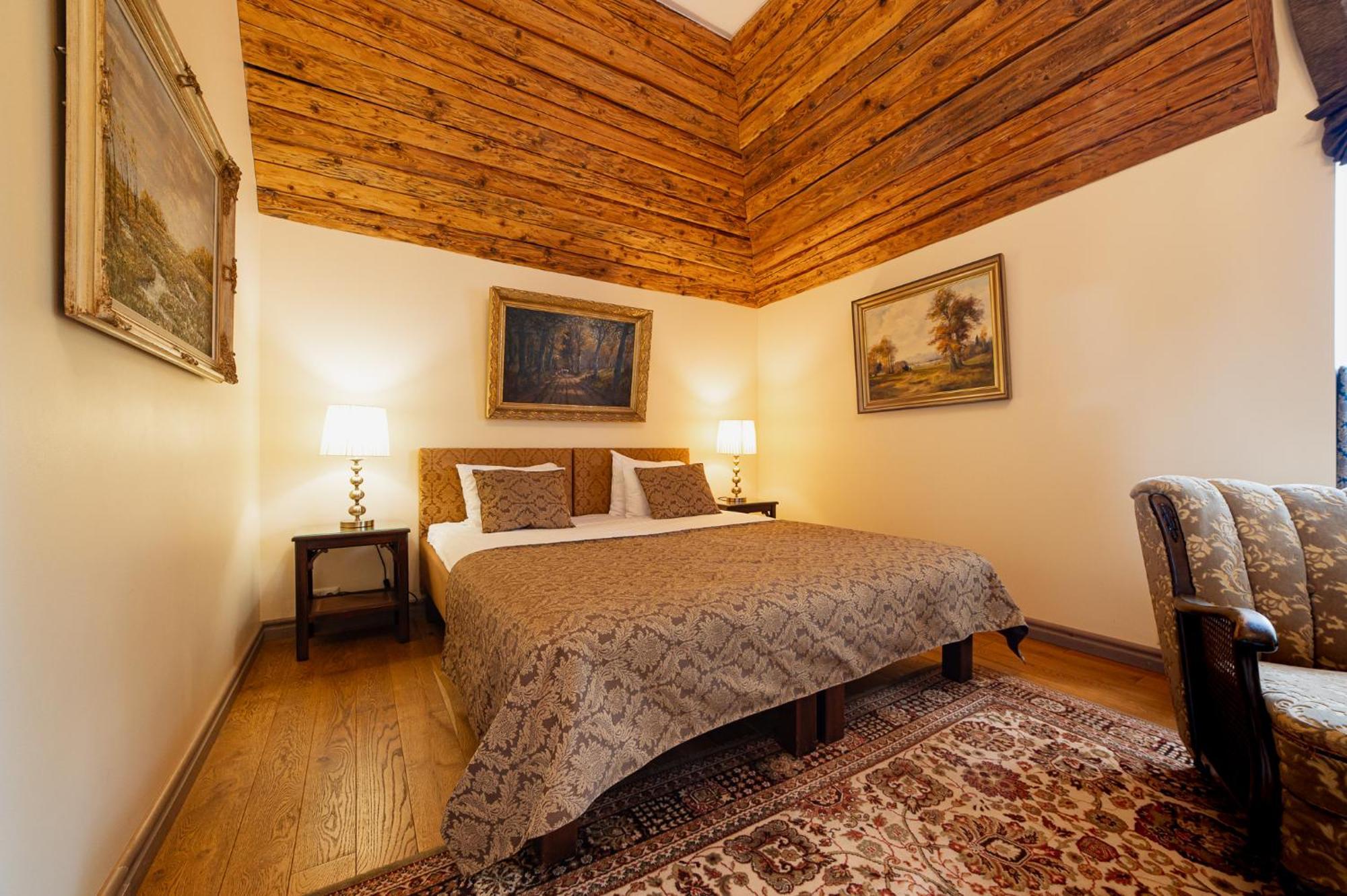 Boutique Hotel Virkas muiža Kuldīga Extérieur photo