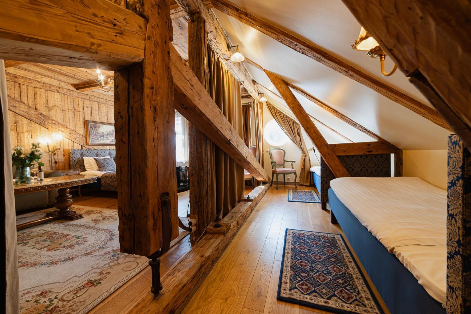 Boutique Hotel Virkas muiža Kuldīga Extérieur photo