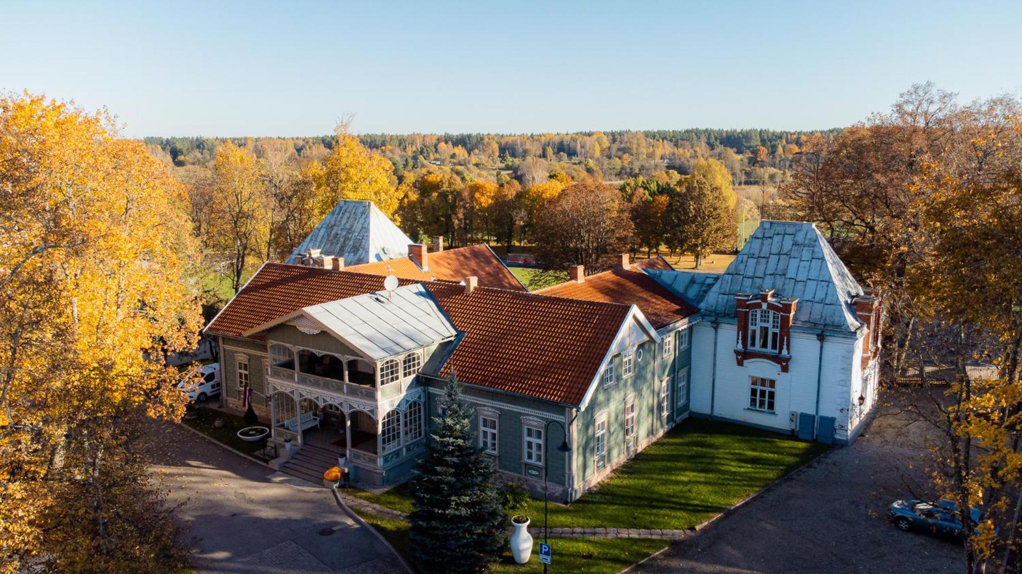 Boutique Hotel Virkas muiža Kuldīga Extérieur photo